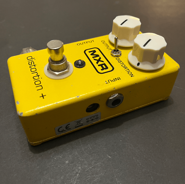 MODDED MXR Distortion + (Extra GAIN & TONE Knob) ... Randy Rhoads IN A BOX