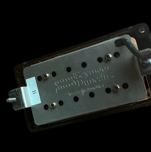 Early 2000’s Seymour Duncan INVADER Bridge Humbucker … 16.6k Ohms OUTPUT … Pop Punk Rock (Tom Delonge) / Metal (Synyster Gates) Mick Thomson 