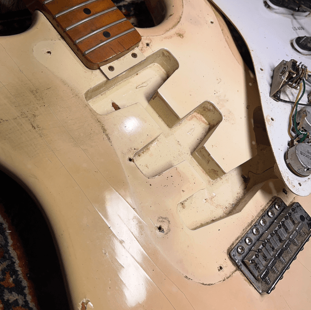 1975 Greco JAPAN Stratocaster "The Pink Panther" ... PLAYER GRADE + Gigbag