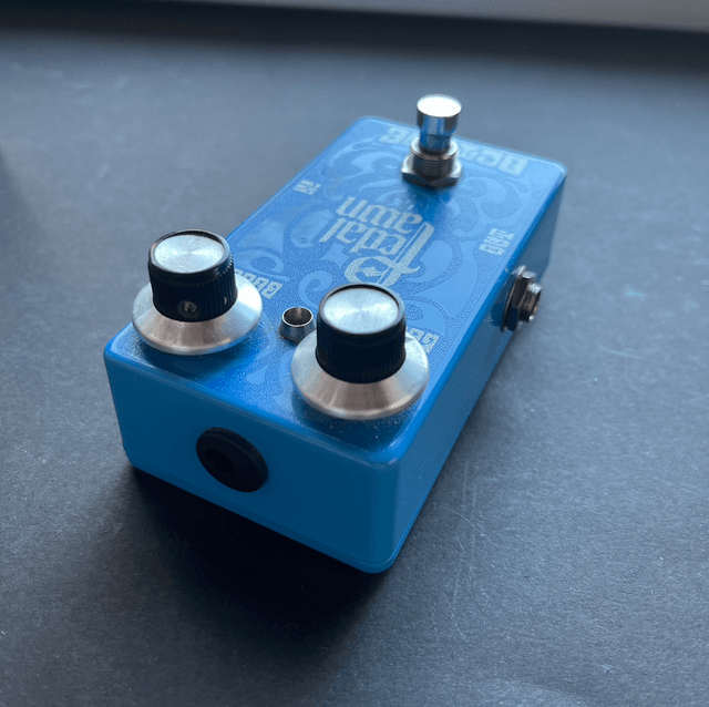  2022 Pedal Pawn Octone Fuzz Pedal - OCTAVE UP Octavia Fuzz, Hand-Wired (with Box & Case Candy)